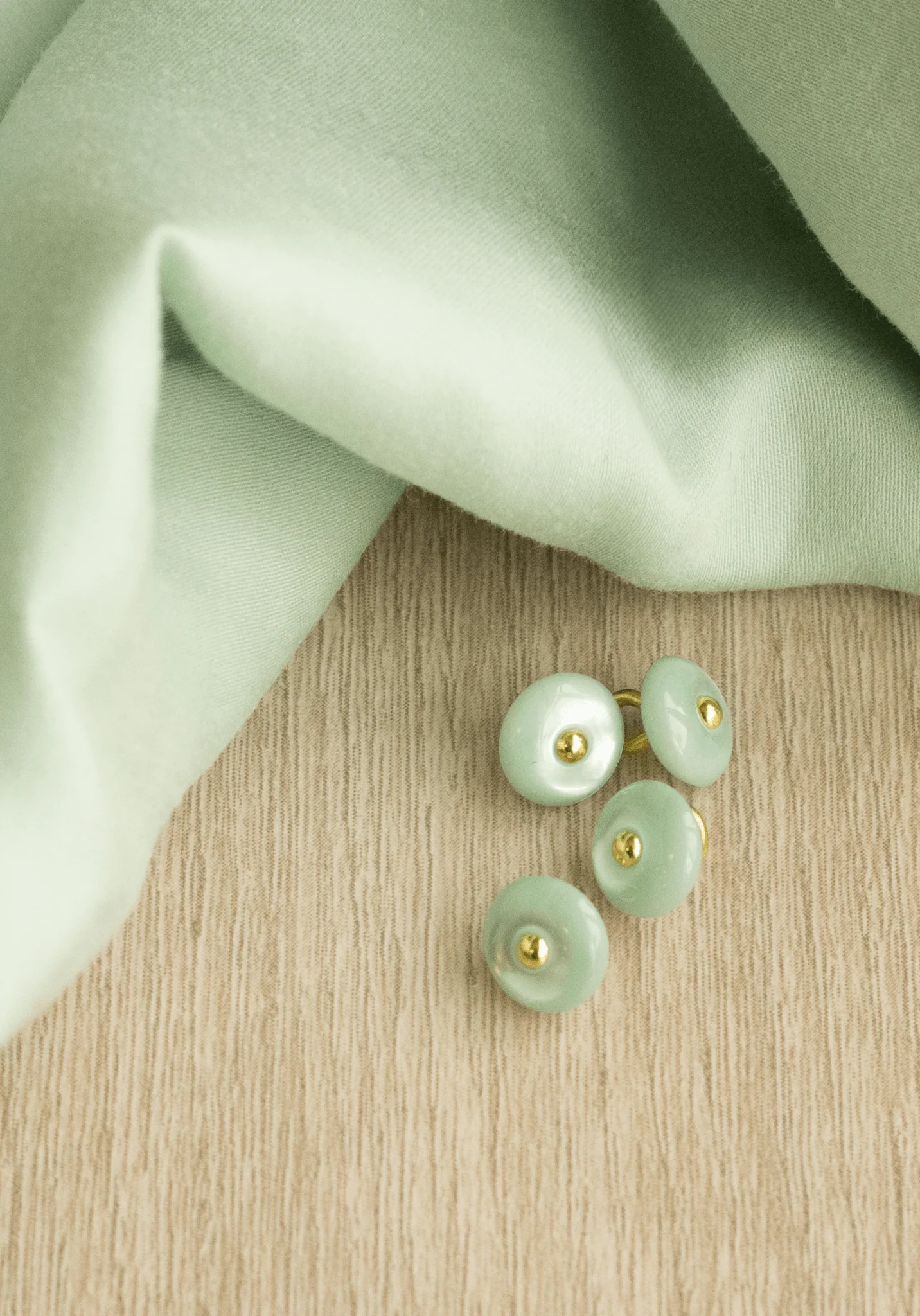 Bouton à coudre en nacre Wink Glossy 10 mm - Plusieurs couleurs - Image 17