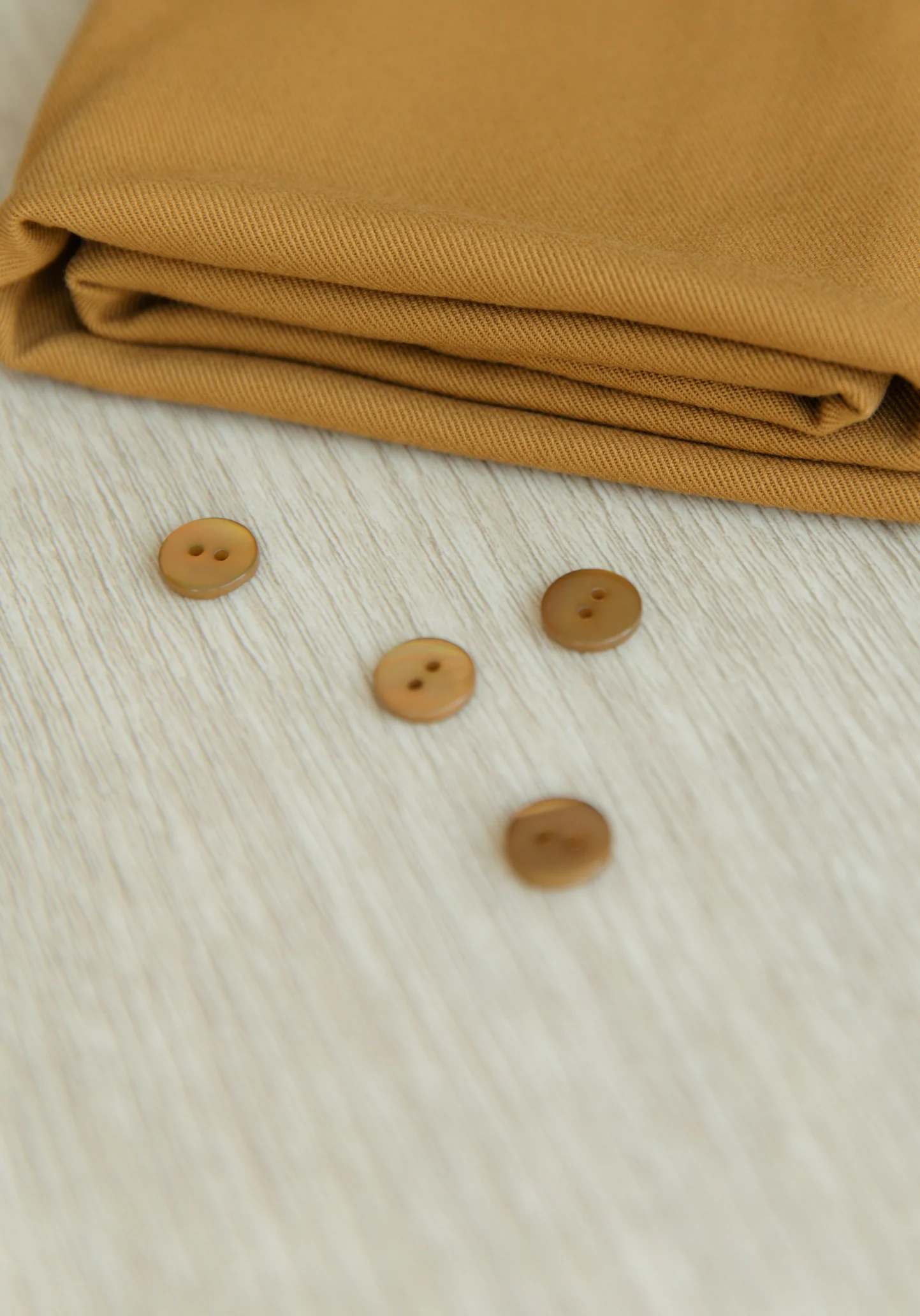 Tissu sergé de viscose uni - Plusieurs coloris - Image 34