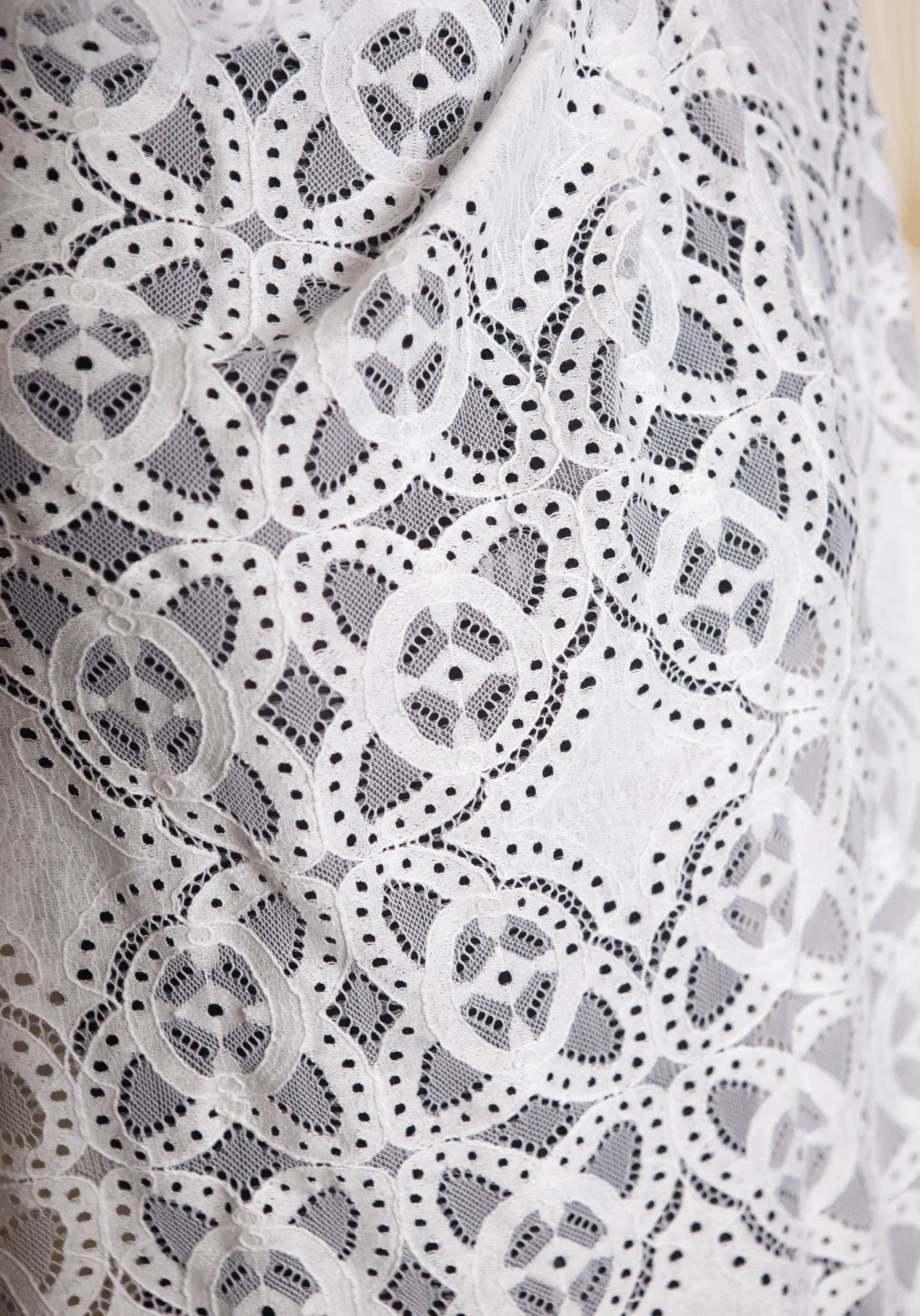Tissu dentelle Alhambra - 2 coloris - Image 21