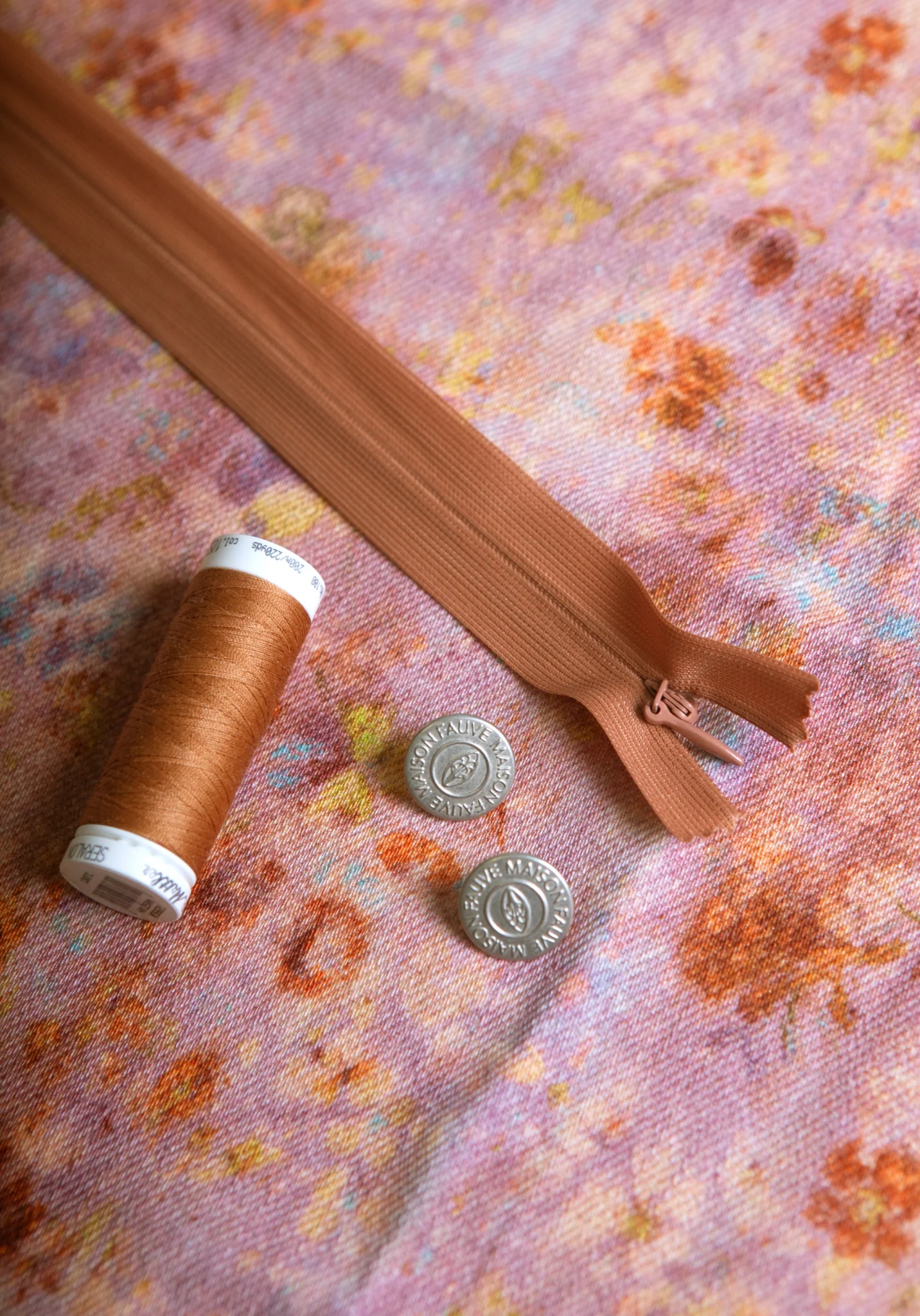 Tissu gabardine de coton imprimée Ghost Flower - Plusieurs coloris - Image 14