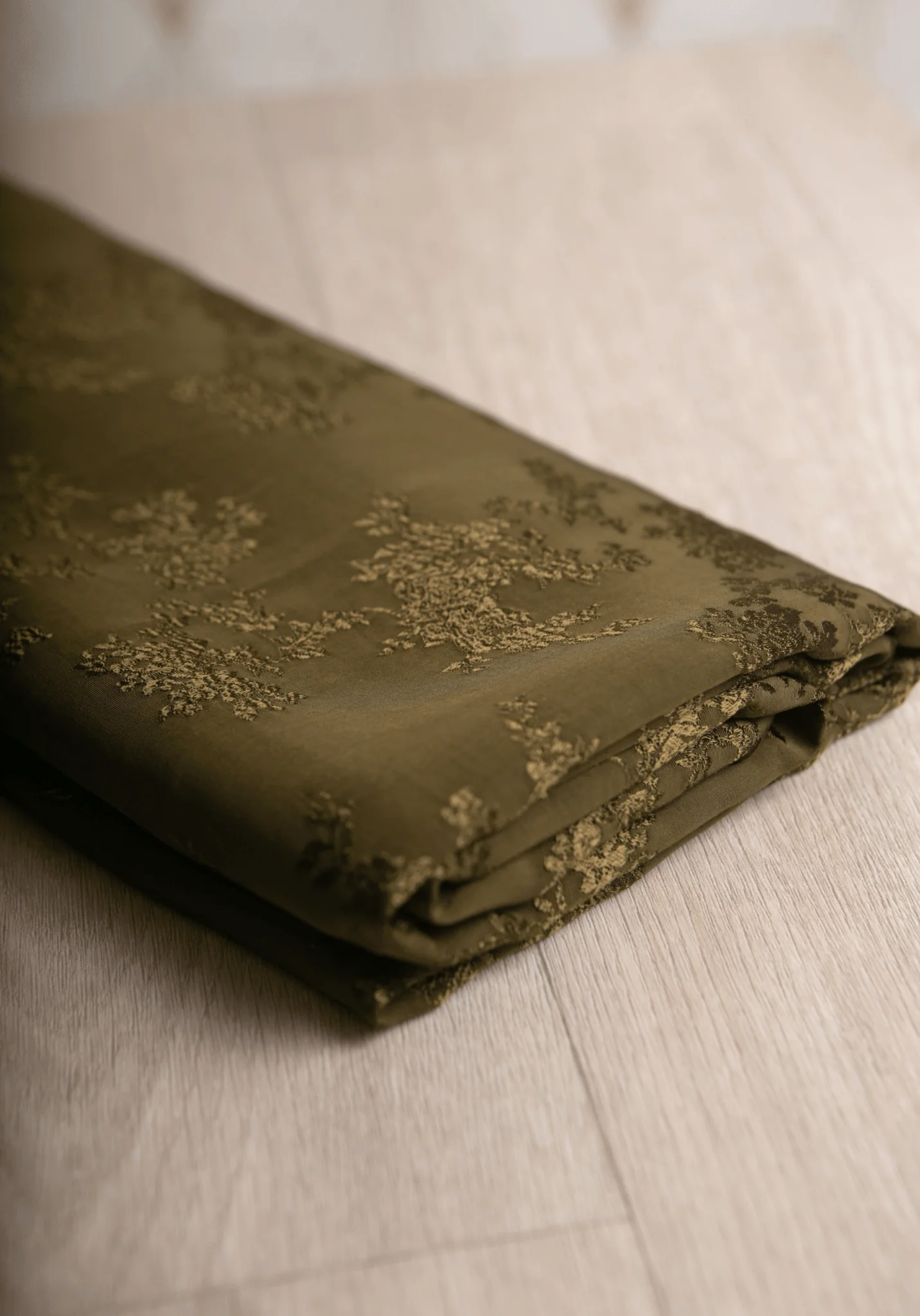 Tissu jacquard de viscose Poésie - Plusieurs couleurs - Image 34