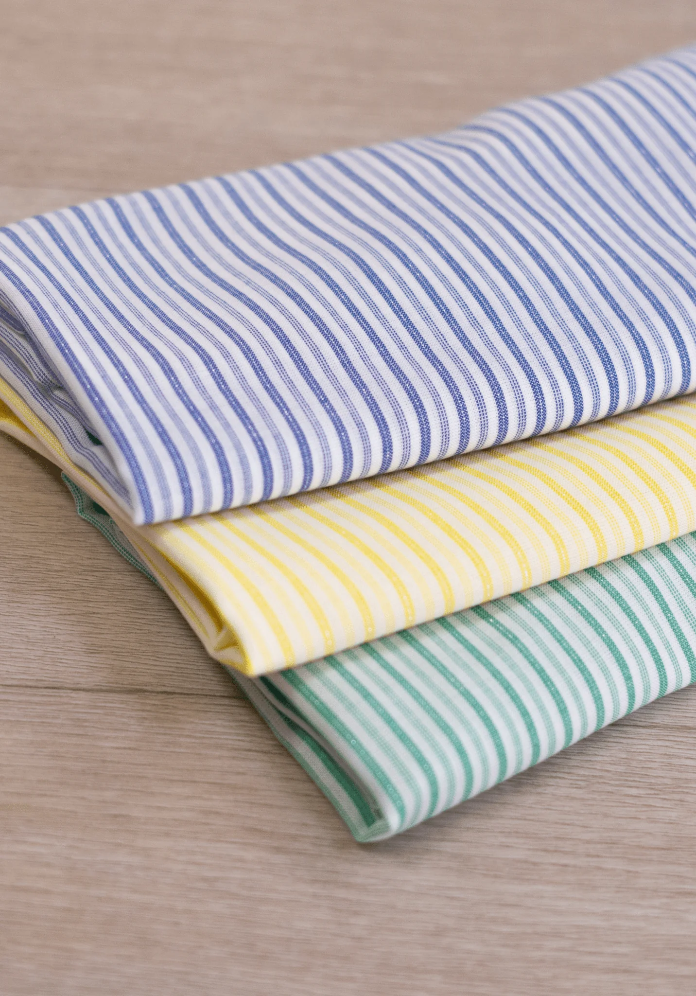 Tissu jacquard de viscose rayé - VARSITY - plusieurs coloris - Image 2