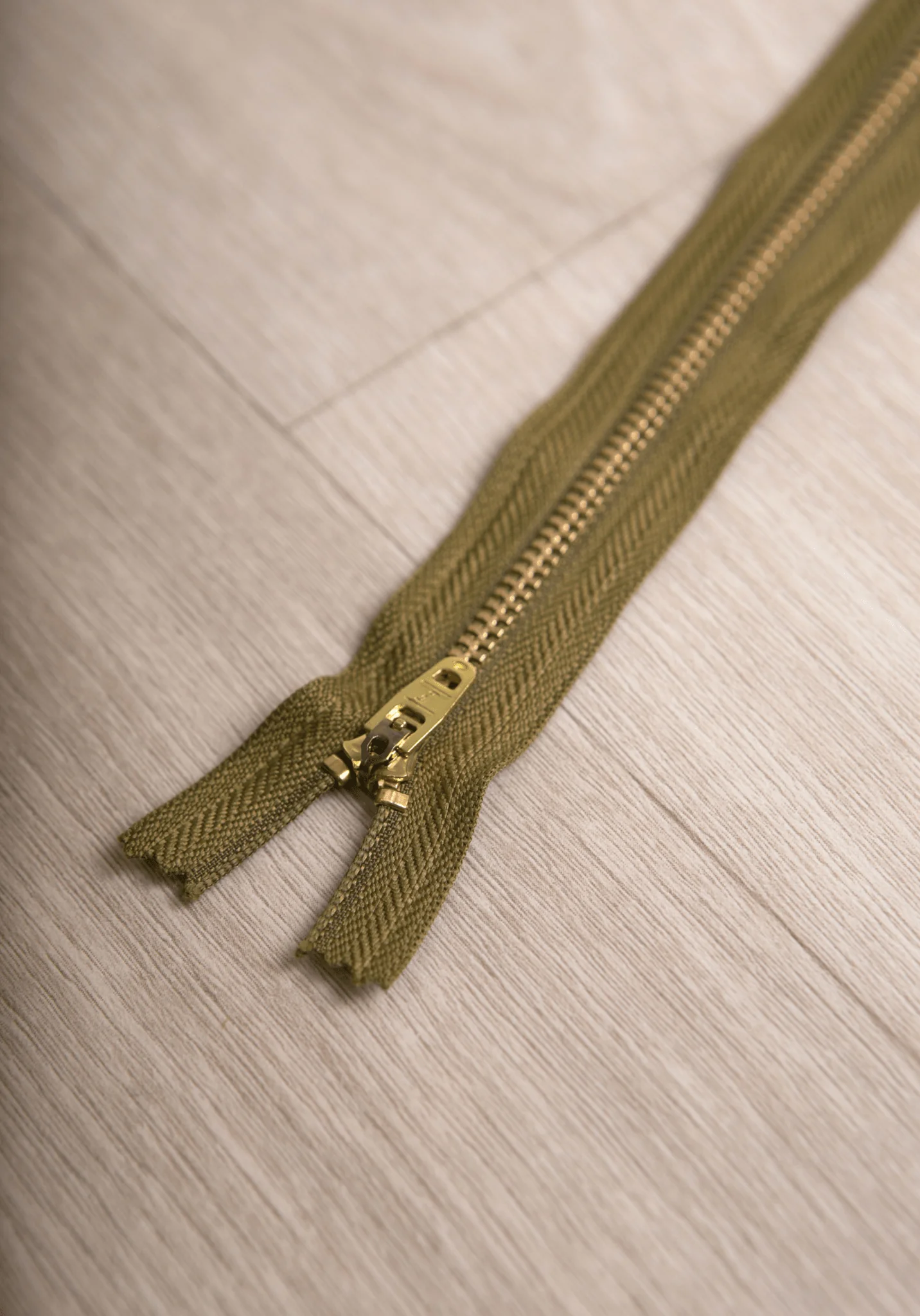 Zip braguette 18 cm pour pantalon et jean femme - Image 5