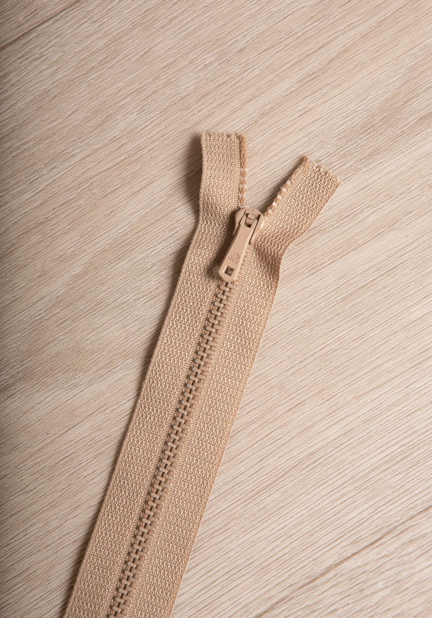 Zip braguette 18 cm pour pantalon et jean femme - Image 7