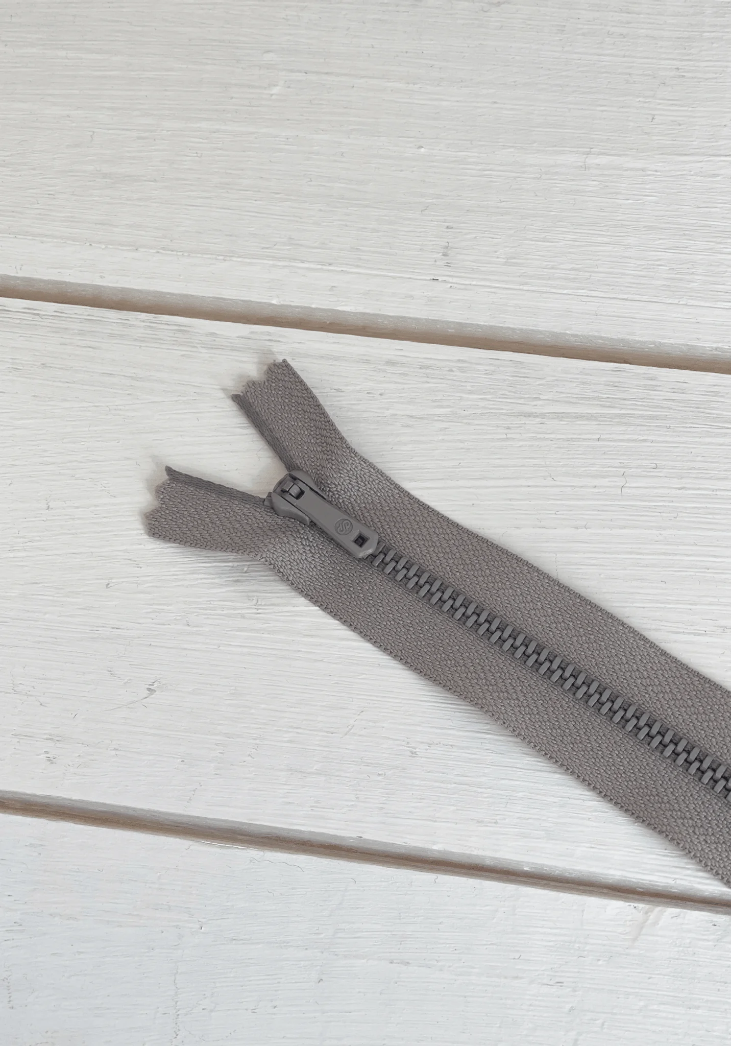 Zip braguette 18 cm pour pantalon et jean femme - Image 8